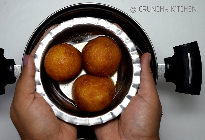 suji gulab jamun